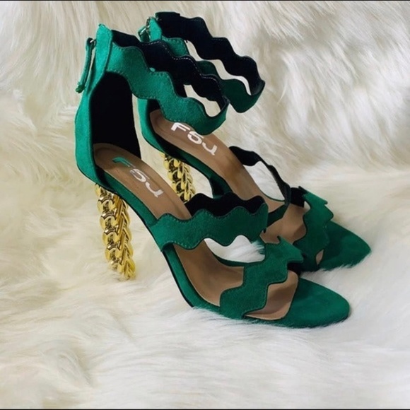 Suede Green Gold Chain Link Heel Size 7 - Picture 5 of 5